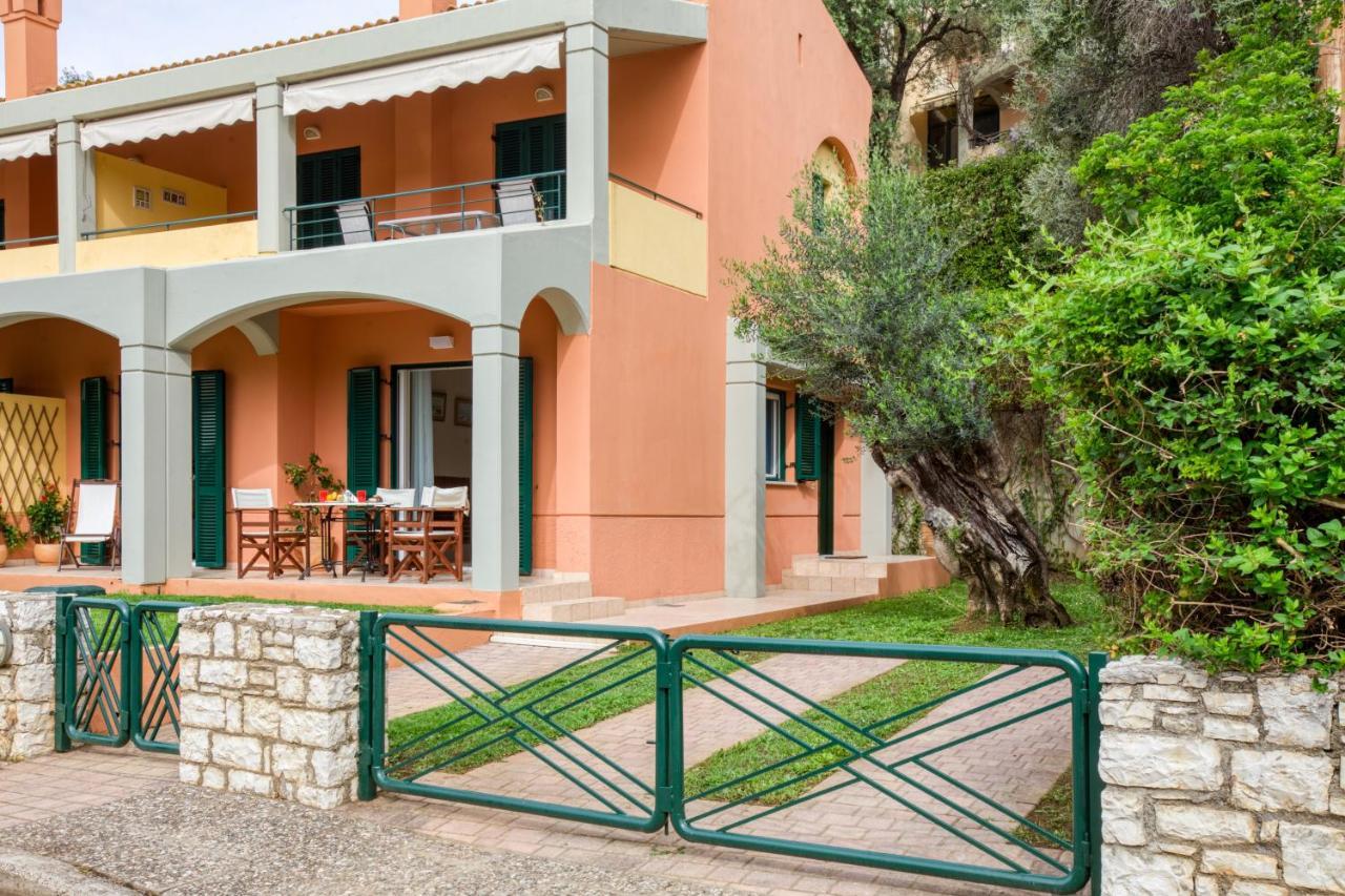Dimeli Junior Apartment At The Beach 바바티 외부 사진